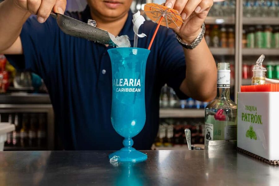 From Fort Lauderdale: Day Trip to Bimini - What You Get for $270: Pricing That Makes Sense If You Want a Taste, Not a Full Vacation