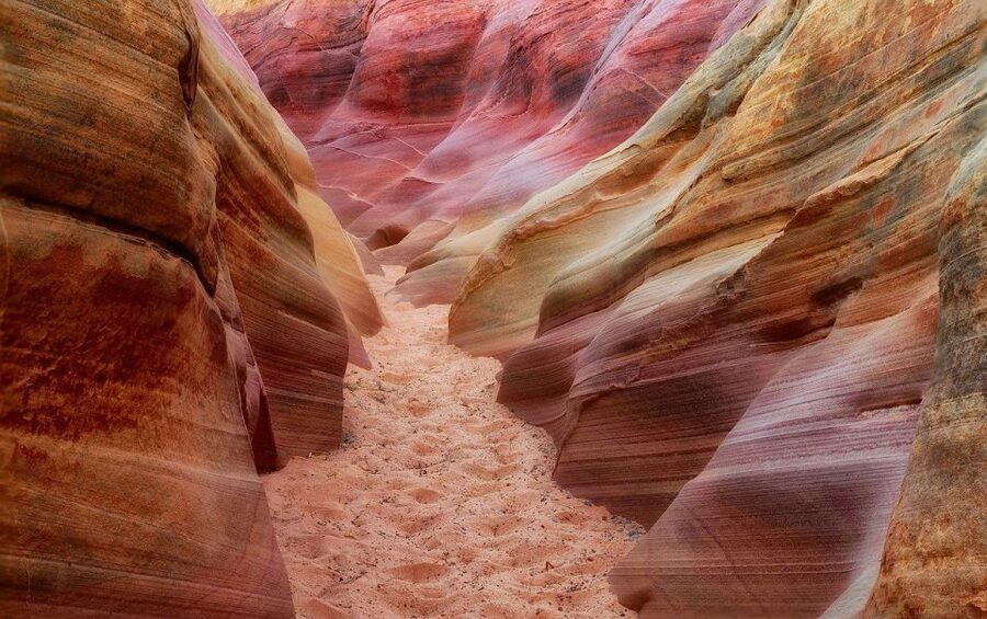 From Las Vegas: Valley of Fire State Park Tour - How the tour feels in a real van: comfort, A/C, and seat rules