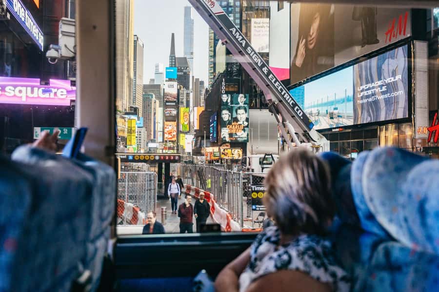 From Manhattan: Full-Day NYC Boroughs and Coney Island Tour - Brooklyn’s Two-Character Day: Williamsburg to Crown Heights to DUMBO