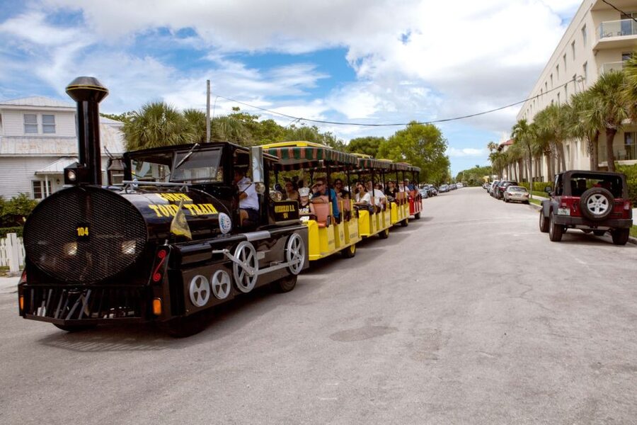 From Miami: Key West Day Tour by Motor Coach Bus - Comfort, pacing, and the real-world issues to plan around