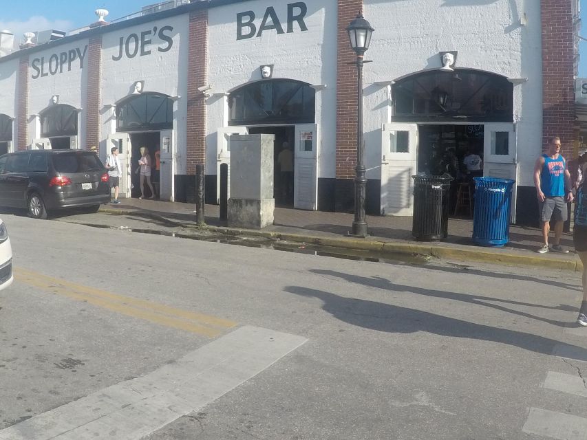 From Miami: Key West Day Trip with Pickup at Selected Hotels - The guide and driver factor: why the people on the bus matter
