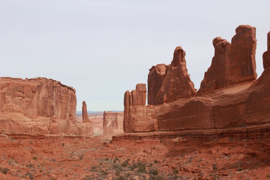 From Moab: Half-Day Arches National Park 4x4 Driving Tour - Why a 4x4 Half-Day Beats the Main Road in Arches