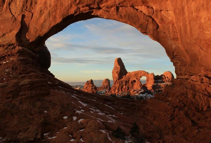 From Moab: Half-Day Arches National Park 4x4 Driving Tour - Tower Arch and the Eye of the Whale Arch: What Makes These Stops Work