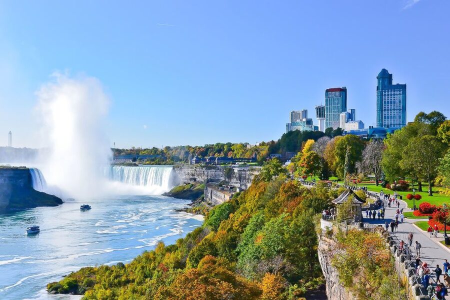 From NYC: Niagara Falls Full-Day Tour with Maid of the Mist - The early-morning coach run: comfort, Wi-Fi, and why the start time matters