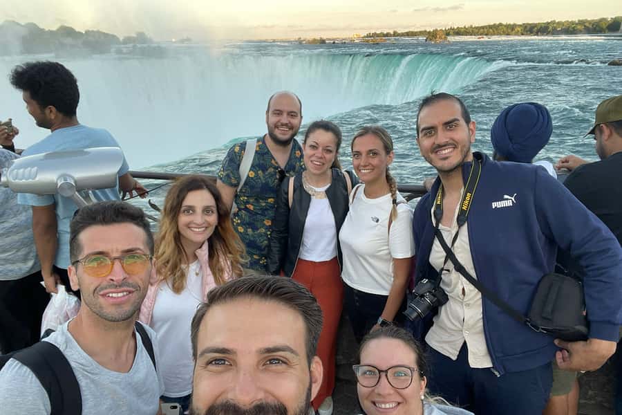From NYC: Niagara Falls with Outlet Shopping, 2-Day Tour - Canadian viewpoints at Queen Victoria Park: why you should care