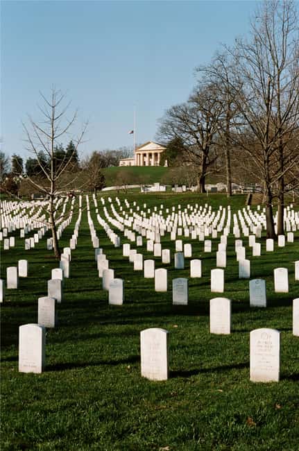 From NYC: Washington Highlights Guided One Day Tour - Constitution Avenue to the National Mall: How the Tour Gets You Through the Icons