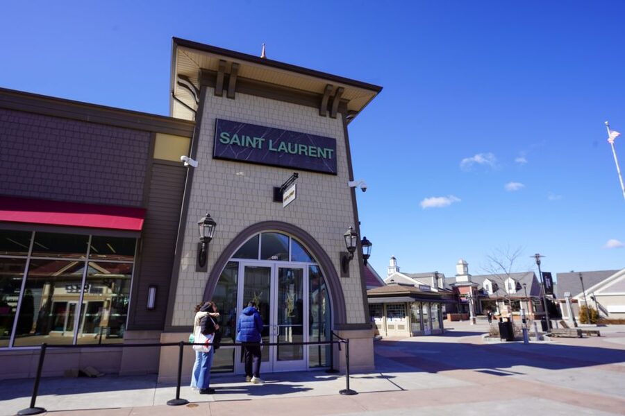 From NYC: Woodbury Common Premium Outlets Shopping Tour - Key Highlights You’ll Feel the Moment You Book