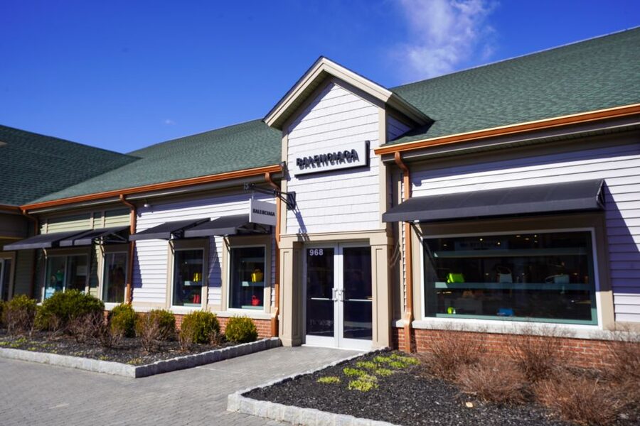 From NYC: Woodbury Common Premium Outlets Shopping Tour - Return Timing: Flexible Options, But Don’t Count on Chaos Helping You