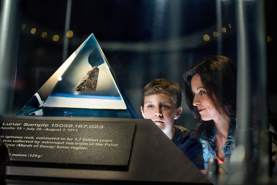 From Orlando: Kennedy Space Center Trip with Transport - Meeting an astronaut: the human hook in a tech-heavy day