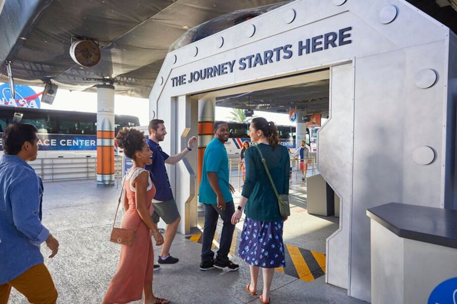 From Orlando: Kennedy Space Center Trip with Transport - NASA gates and photo stops on the KSC Explore Bus