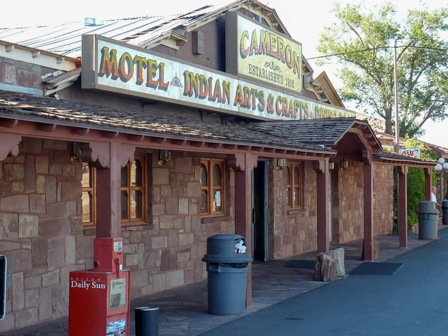 From Phoenix: Grand Canyon, Sedona, and Oak Creek Day Trip - How Your Guide Turns Stops Into Stories (and Better Photos)