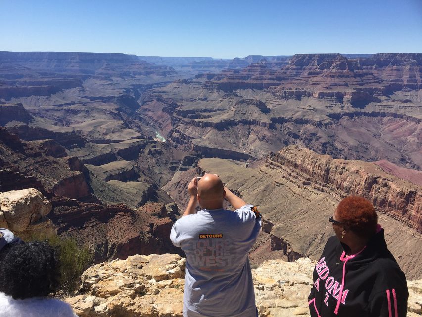 From Phoenix: Grand Canyon with Sedona Day Tour - The high-ceiling van setup: small comfort wins that matter
