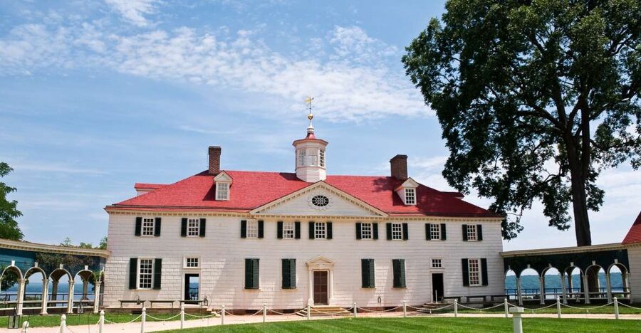 From Washington DC: Old Town Alexandria & Mount Vernon Tour - A tight, smart way to see Alexandria and Mount Vernon