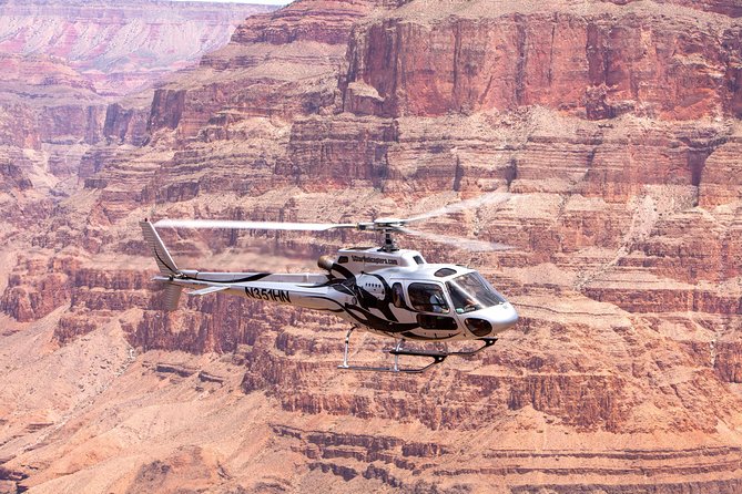 Grand Canyon West Rim Luxury Helicopter Tour from Las Vegas - The Las Vegas Strip Flyover and the Return Flight Buzz