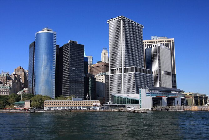 Gray Line New York Fully Guided 5 Hour Sightseeing Tour - The bus ride is not filler, it is your orientation tool