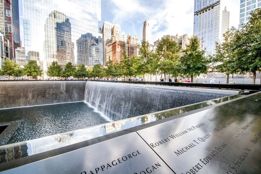 Ground Zero 9/11 Memorial Tour & Optional 9/11 Museum Ticket - Walking the Memorial Pools and St. Paul’s Chapel Area