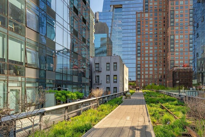 High Line and Chelsea Small Group Tour - The value of a $39 small-group morning: what you truly buy