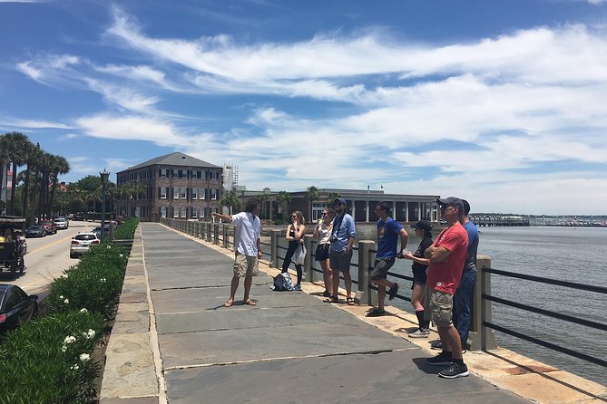 Highlights of Charleston Guided Walking Tour - Meeting point, pacing, and what to do before you go