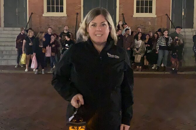 History and Hauntings of Salem Guided Walking Tour - Daytime vs Nighttime, and What Lantern Light Really Changes