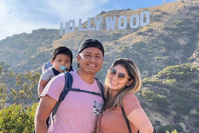 Hollywood Sign 2.5-Hour Tour with Comedians and Their Dogs - Pacing, Group Size, and Staying With Your Guide