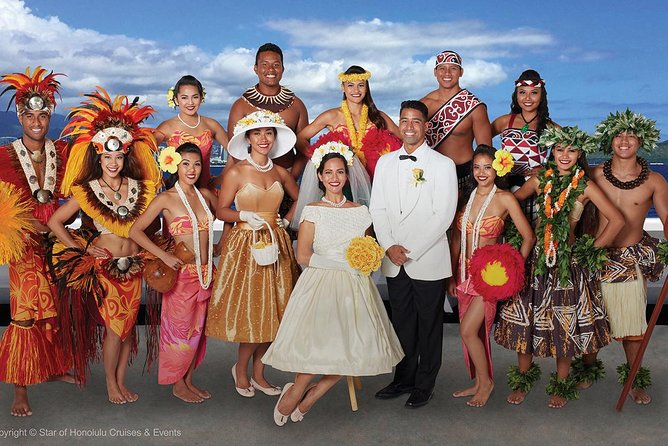 Honolulu: Three Star Deluxe Sunset Dinner Cruise and Show - Live Music, Cultural Performance, and How Loud Is Too Loud