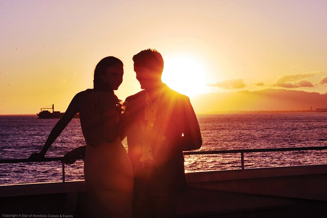 Honolulu: Three Star Deluxe Sunset Dinner Cruise and Show - Value in Plain Terms: Is $193 Worth It for You?