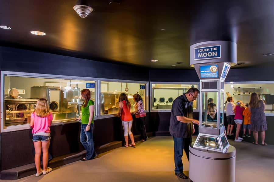 Houston: Space Center Houston Admission Ticket - Your Self-Guided Day: 400 Artifacts and the Moon Rocks Stop
