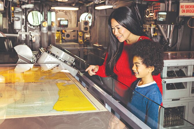 Intrepid Museum Admission Ticket - Growler submarine access: your best look is the early start