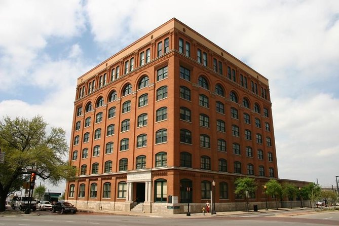 JFK Assassination and Museum Tour with Lee Harvey Oswald Rooming House - Key highlights worth knowing before you go