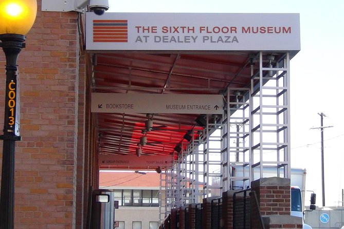 JFK Assassination and Museum Tour with Lee Harvey Oswald Rooming House - Texas Theatre and a pause in Oak Cliff for photos