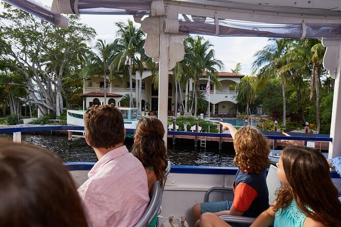 Jungle Queen Riverboat 90-Minute Narrated Sightseeing Cruise in Fort Lauderdale - Value Check: Is $31 for a 90-Minute Cruise a Good Deal?