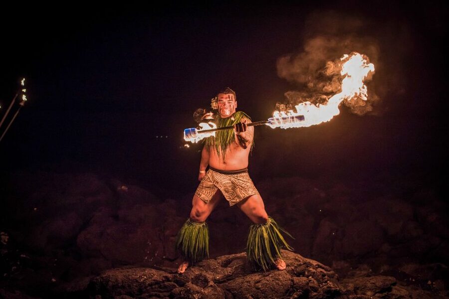 Kailua-Kona: Voyagers of the Pacific Luau with Buffet Dinner - Value and Price: What You Get for Around $190