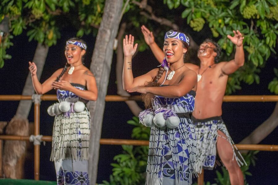 Kailua-Kona: Voyagers of the Pacific Luau with Buffet Dinner - Royal Kona Resort Check-In and the 4:30 PM Start
