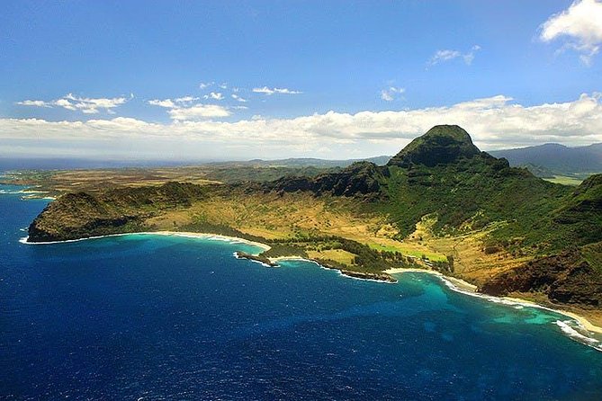 Kauai Deluxe Sightseeing Flight - Stop 5: Mt. Waialeale and the Waterfall Walls