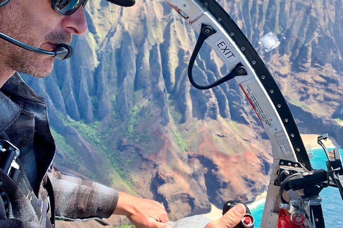 Kauai: Hughes 500 4-Passenger Doors-Off Helicopters - Key things you’ll notice right away