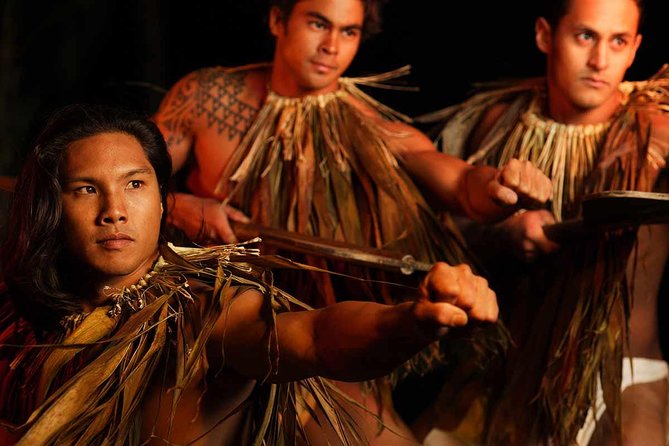 Kauai: Luau Kalamaku with Buffet Dinner and Show - Seats, train ride, and add-ons: spending smarter