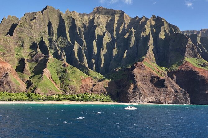 Kauai: Na Pali Sunset & Sightsee Boat Tour - Getting to the Boat: Port Allen Marina Center, Then Out Into the Water