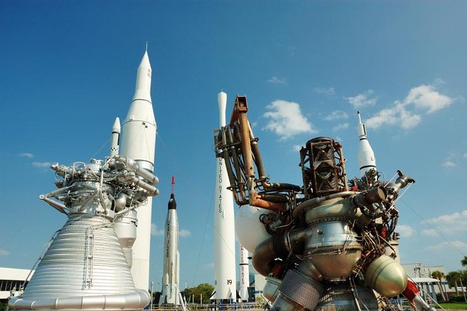 Kennedy Space Center with Transport from Orlando and Kissimmee - What to expect from guides and drivers like Mike, Bob, Carlos, and Bonnie