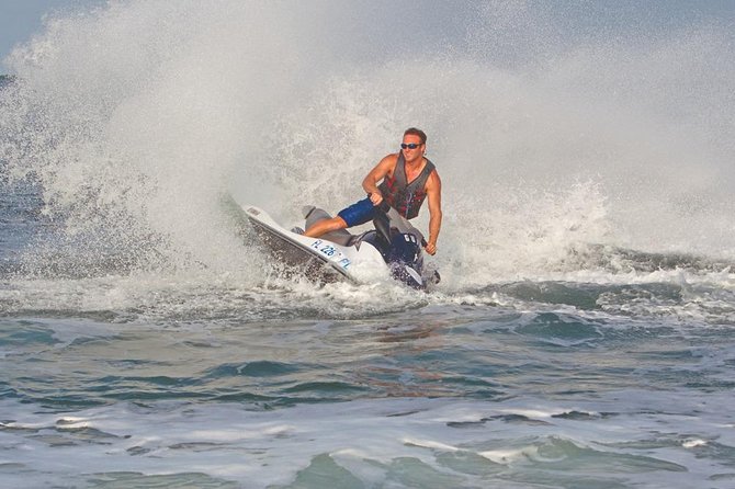 Key West Island Adventure Jet Ski Tour: Bring a Partner for Free - Jet skis, group size, and why the guide really matters