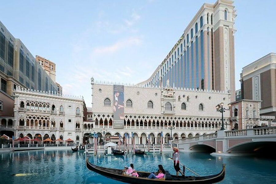 Las Vegas: Entry to Madame Tussauds with a Gondola Cruise - Why This Vegas Combo Works, Wax Stars and a Gondola on the Grand Canal