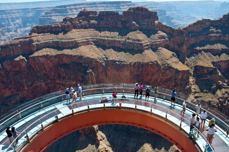 Las Vegas: Grand Canyon West Rim Tour with Hoover Dam Stop - Pickup, bus comfort, and the 11 to 12 hour reality
