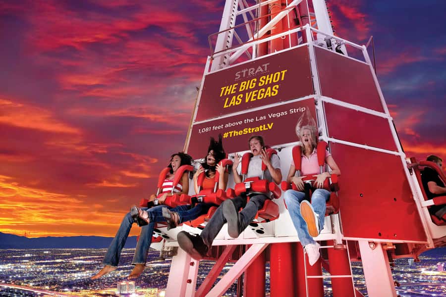 Las Vegas: STRAT Tower Observation Deck Ticket - Drinks, snacks, and photo add-ons at the top