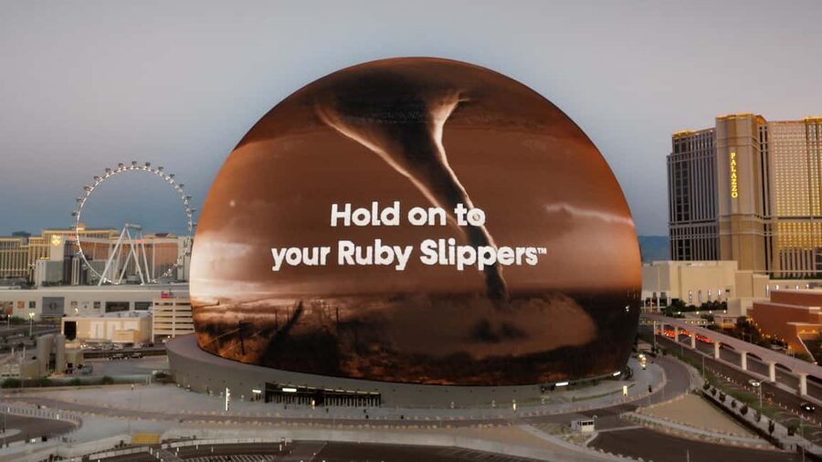 Las Vegas: The Sphere Experience — The Wizard of Oz - The 360° show: walking Oz’s yellow brick road in your seat
