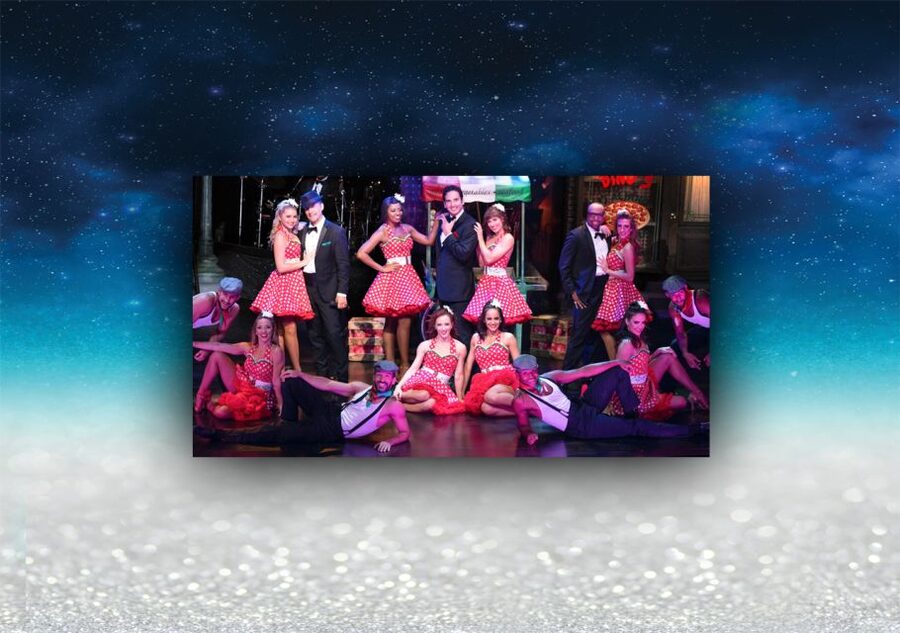 Las Vegas: Vegas! The Show Ticket - Food, drinks, and bar reality during a Vegas show
