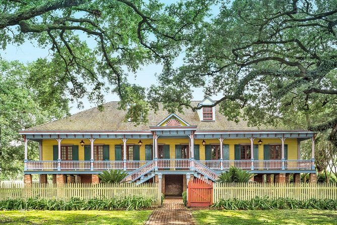 Laura Creole Plantation Guided Tour - Laura Plantation Outside New Orleans: The Value of a Real Estate, Not Just a Hallway Tour