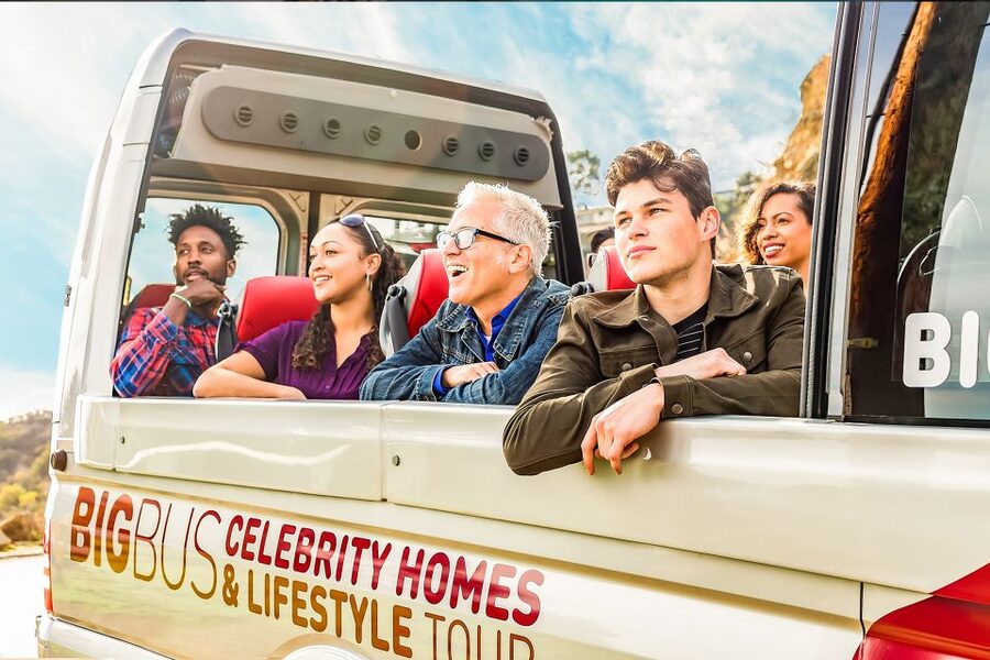 Los Angeles: All-Inclusive Pass Plus with Universal Studios - Aquarium of the Pacific and the Newport Beach Whale Tour: Water Days That Feel Different