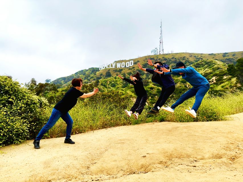 Los Angeles: Front & Back of Hollywood Sign Hike Guided Tour - Reaching the Hollywood Sign from up close, then getting behind it