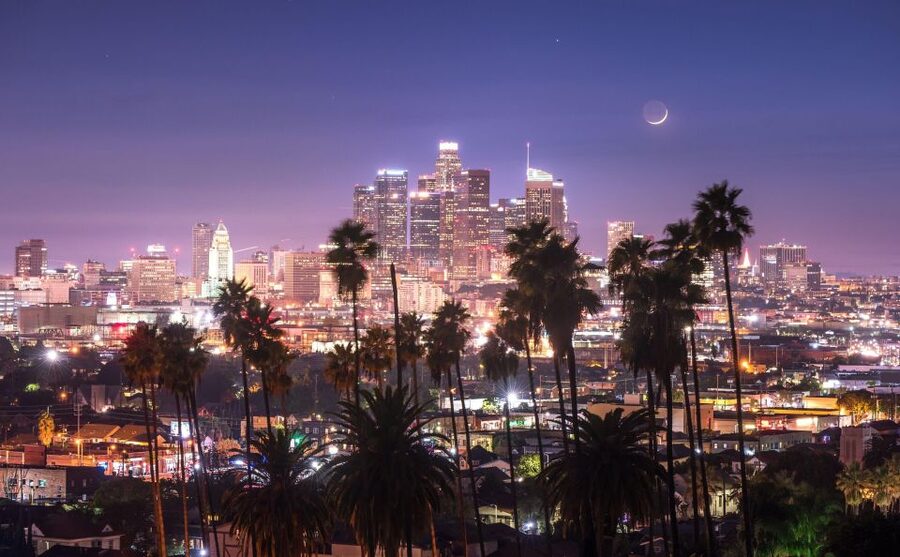 Los Angeles: Hollywood Night Tour with Griffith Observatory - Dolby Theatre, TCL Chinese, El Capitan, and Pantages in One Fast Loop