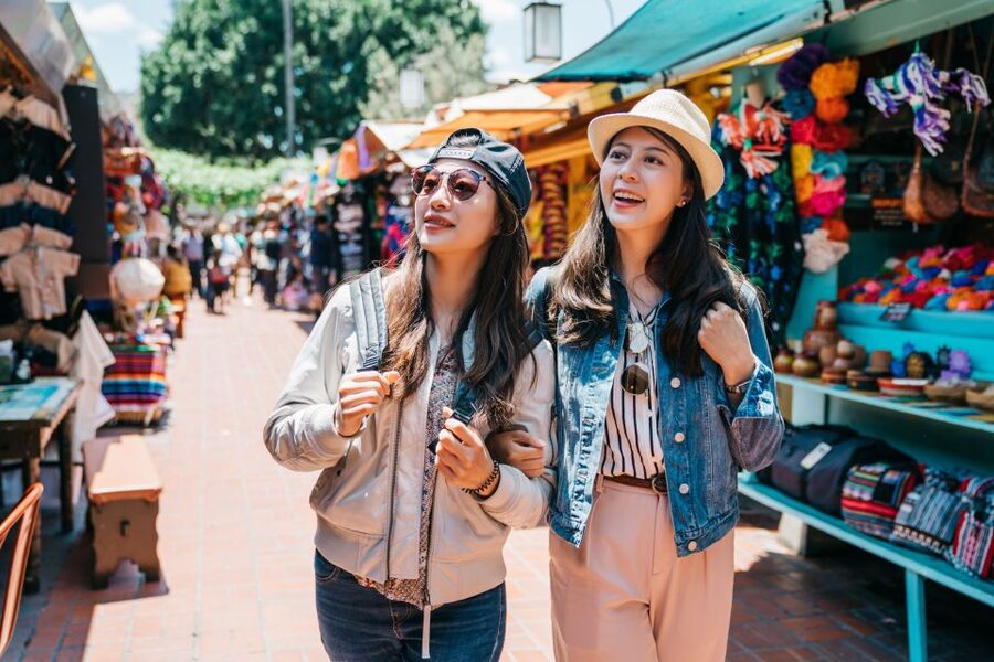 Los Angeles: Hop-On Hop-Off Bus Tour with Audio Guide - Routes and what you can actually see: Red, Yellow, Purple, and the Blue shuttle