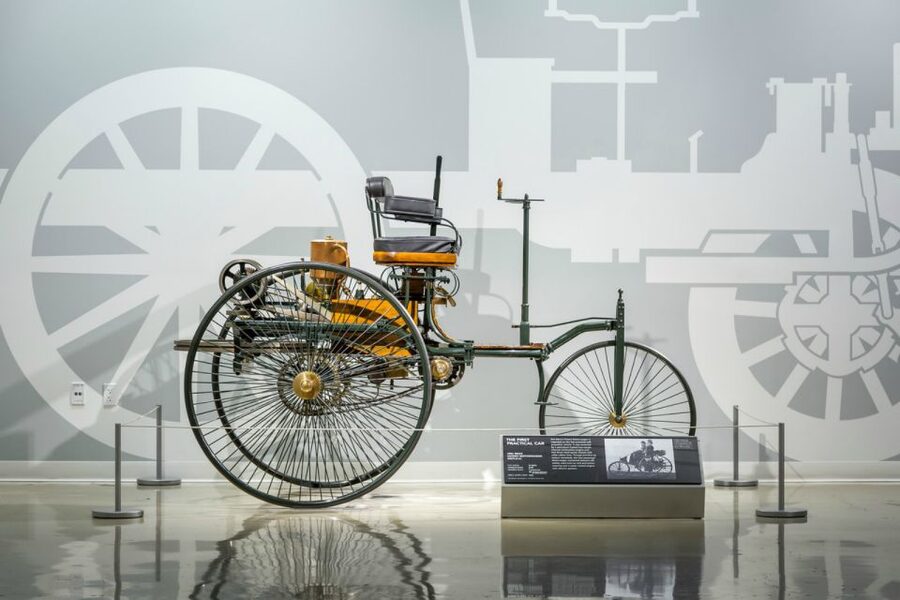 Los Angeles: Petersen Automotive Museum Admission Ticket - What to look for so the museum feels worth it